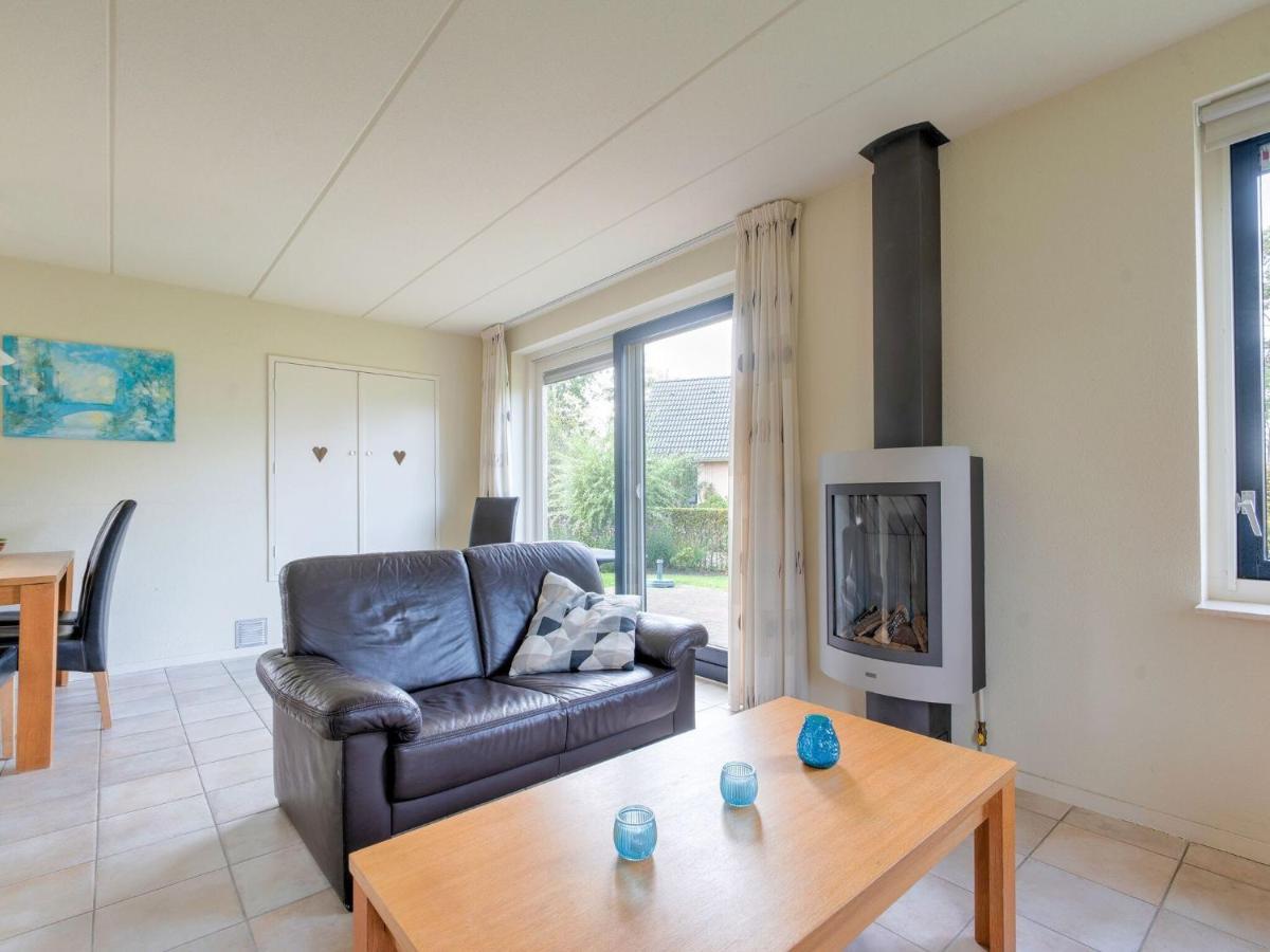 Serene Holiday Home In Gaasterl N Sleat Sondel Bagian luar foto